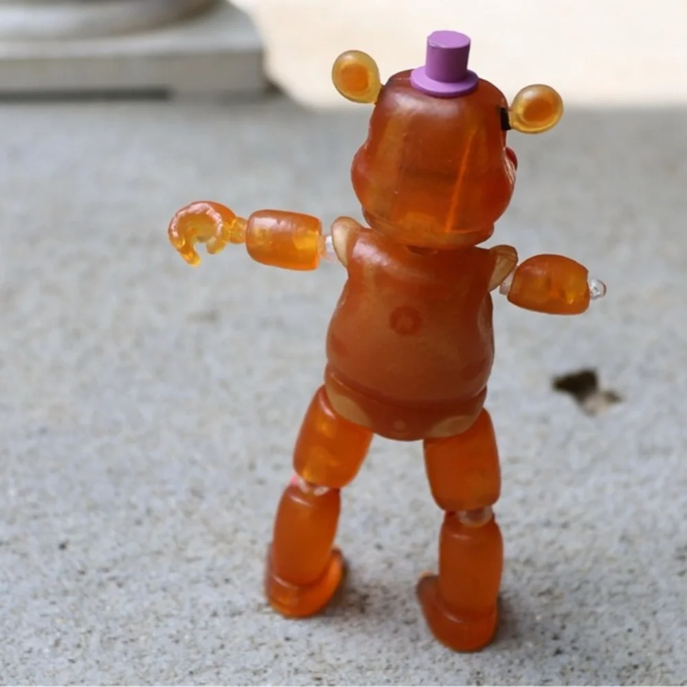 Five nights‎ at Freddy’s fazbear articulated figure. Missing pieces